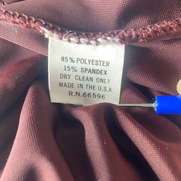 Georgiou Studio Burgundy Velvet Cocktail Dress V neck Side Slit Medium - Picture 15 of 16